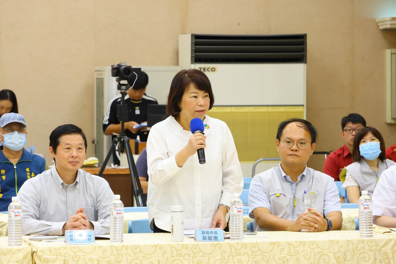 6c3c577a-e356-49ef-9dcb-0f20ee2af5bf.jpg